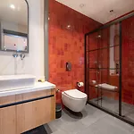 Aparthotel Reddoors Sea View 4*