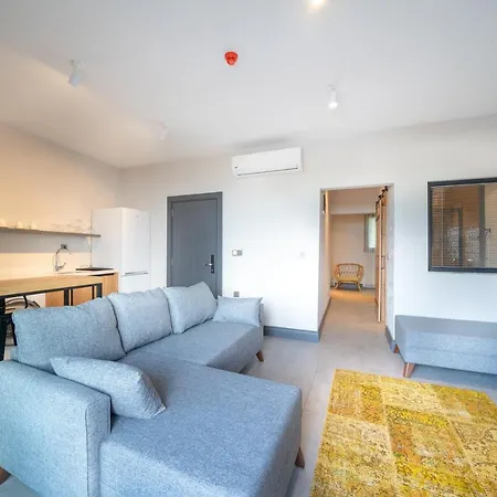 Reddoors Sea View شقة فندقية 4*