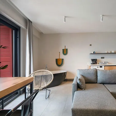 Reddoors Sea View شقة فندقية فتحية