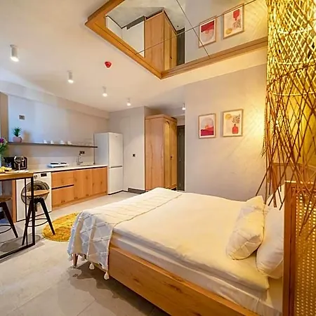Reddoors Sea View 4*