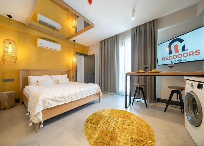 Reddoors Sea View Aparthotel Fethiye