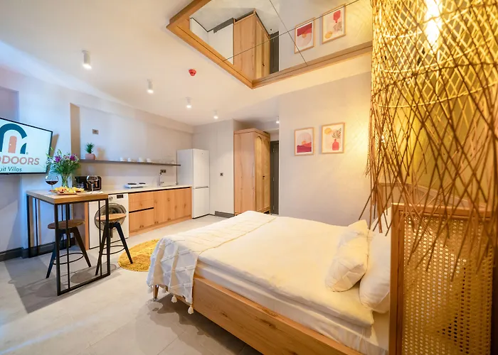 Reddoors Sea View Hotel apartamentowy