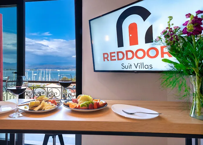 Reddoors Sea View Φετιγιέ