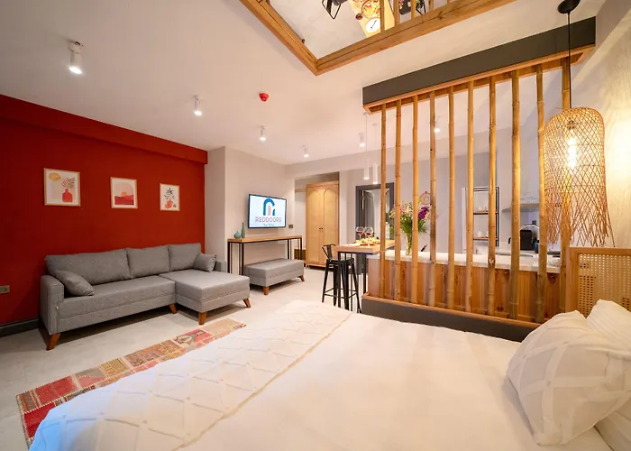 Reddoors Sea View Aparthotel Fethiye